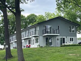 3405 S Browns Lake #39, Burlington, WI 53105