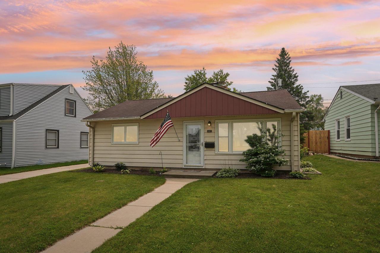 6417 W Bennett Ave, Milwaukee, WI 53219