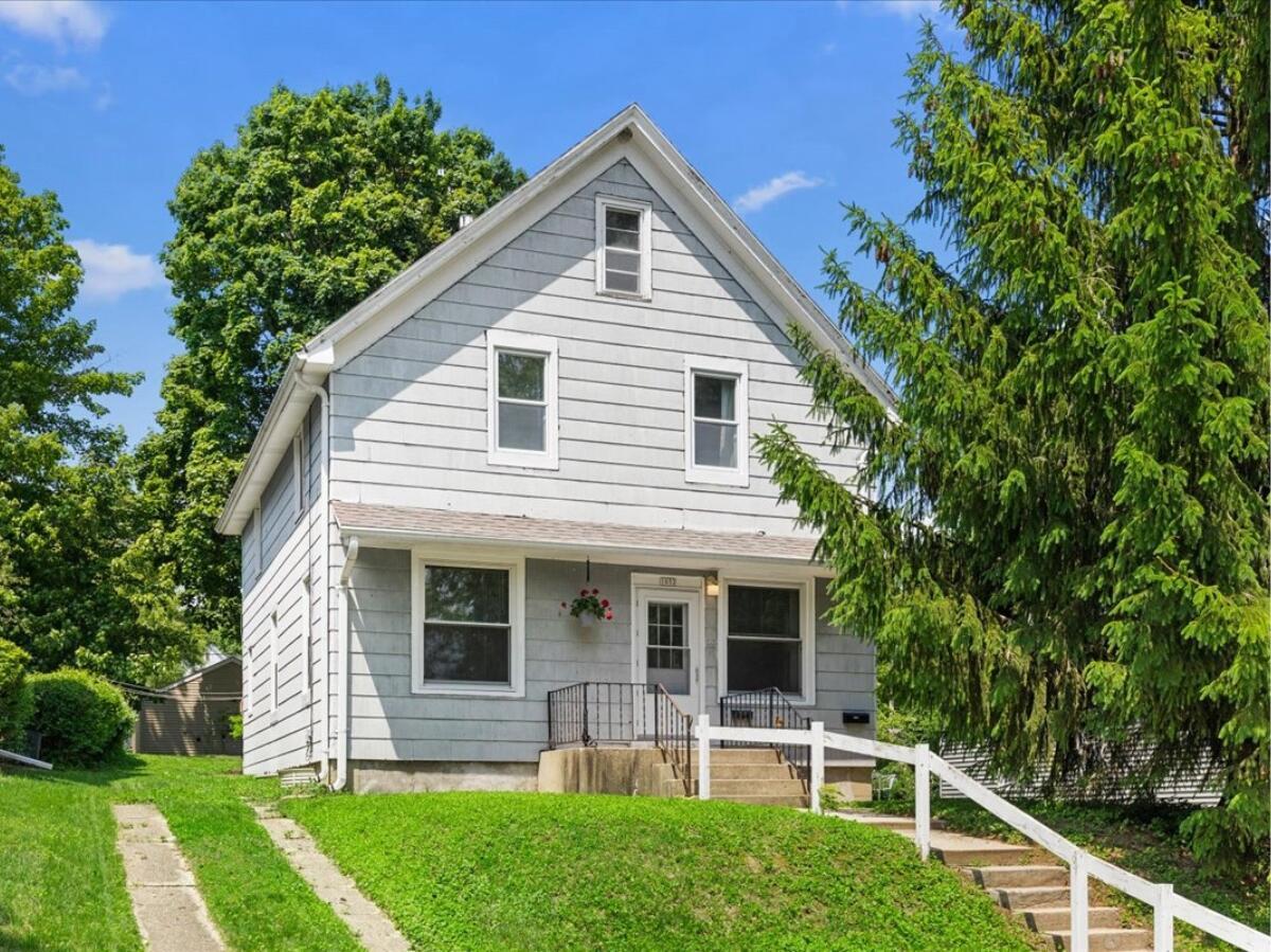 1052 Poplar St, West Bend, WI 53095
