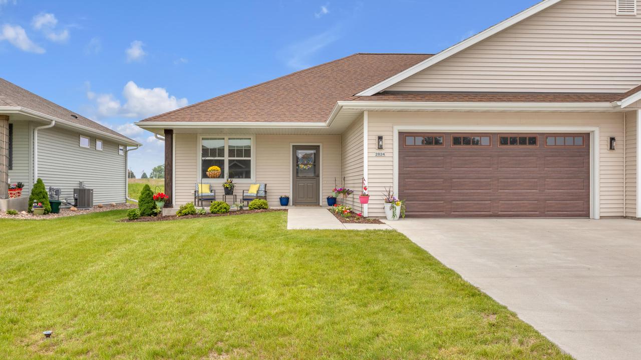 2824 Granite Ct #2, Sheboygan, WI 53081