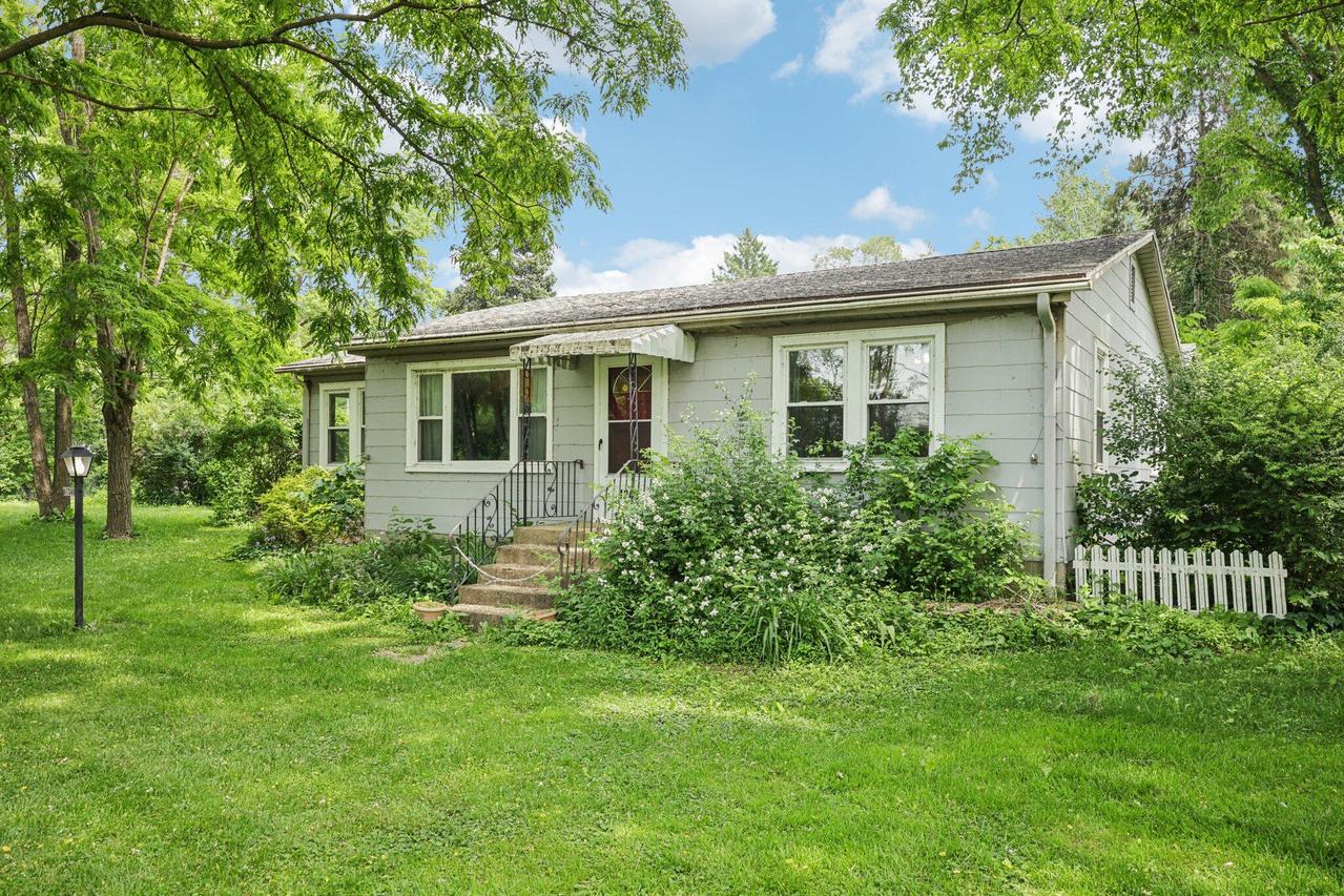 N1240 S Lake Shore, Bloomfield, WI 53128