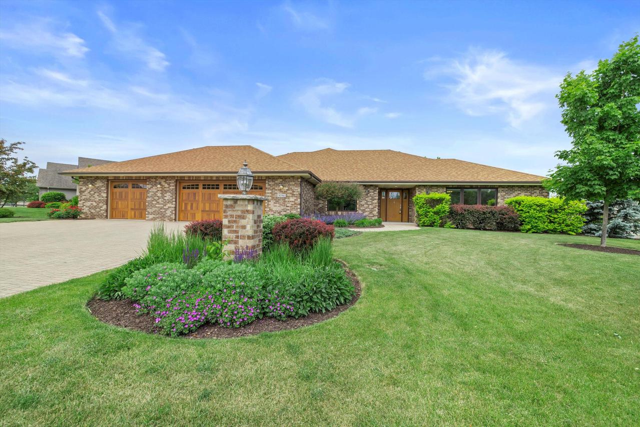 9394 48th Ave, Pleasant Prairie, WI 53142