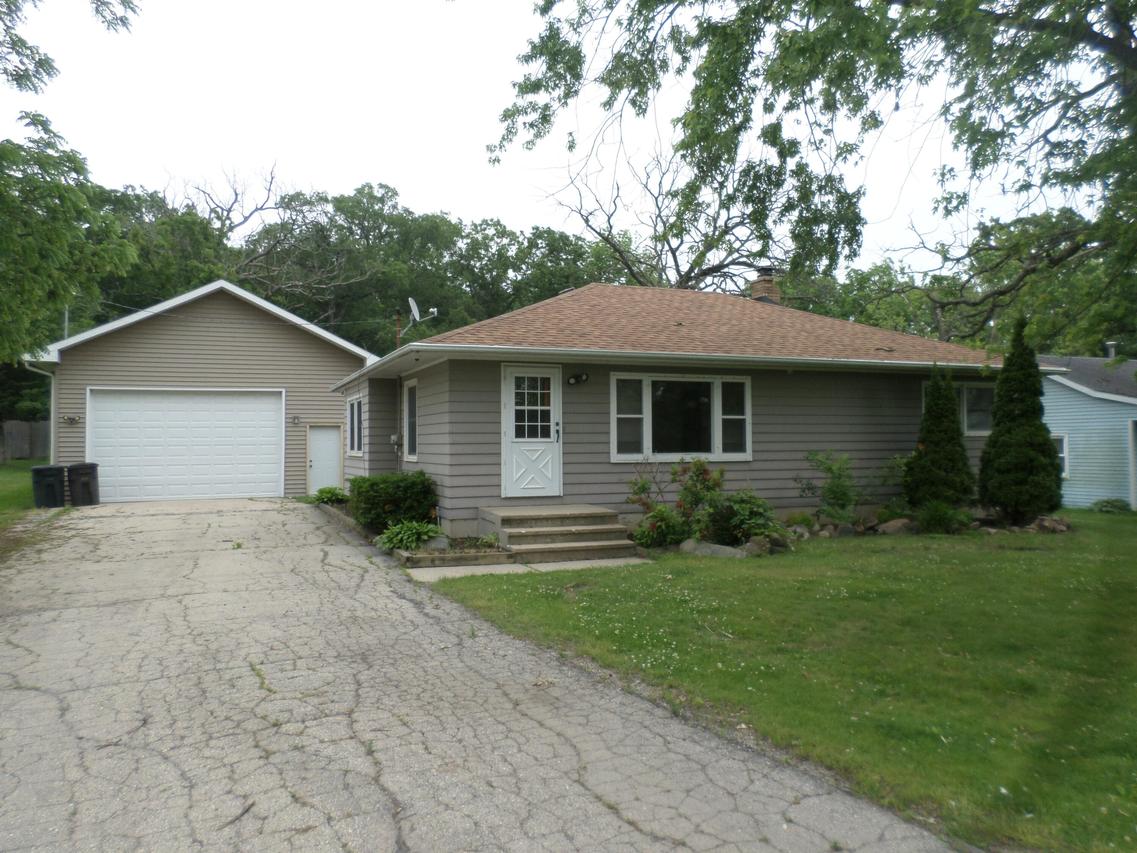 7645 128th Ave, Bristol, WI 53104