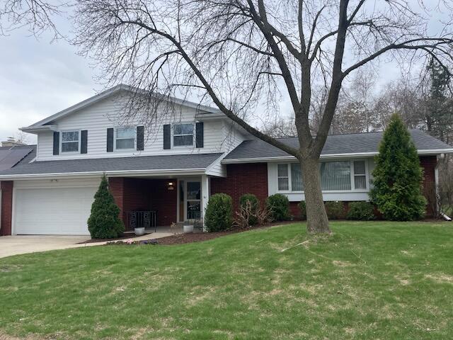 12033 W Ohio Ave, West Allis, WI 53227