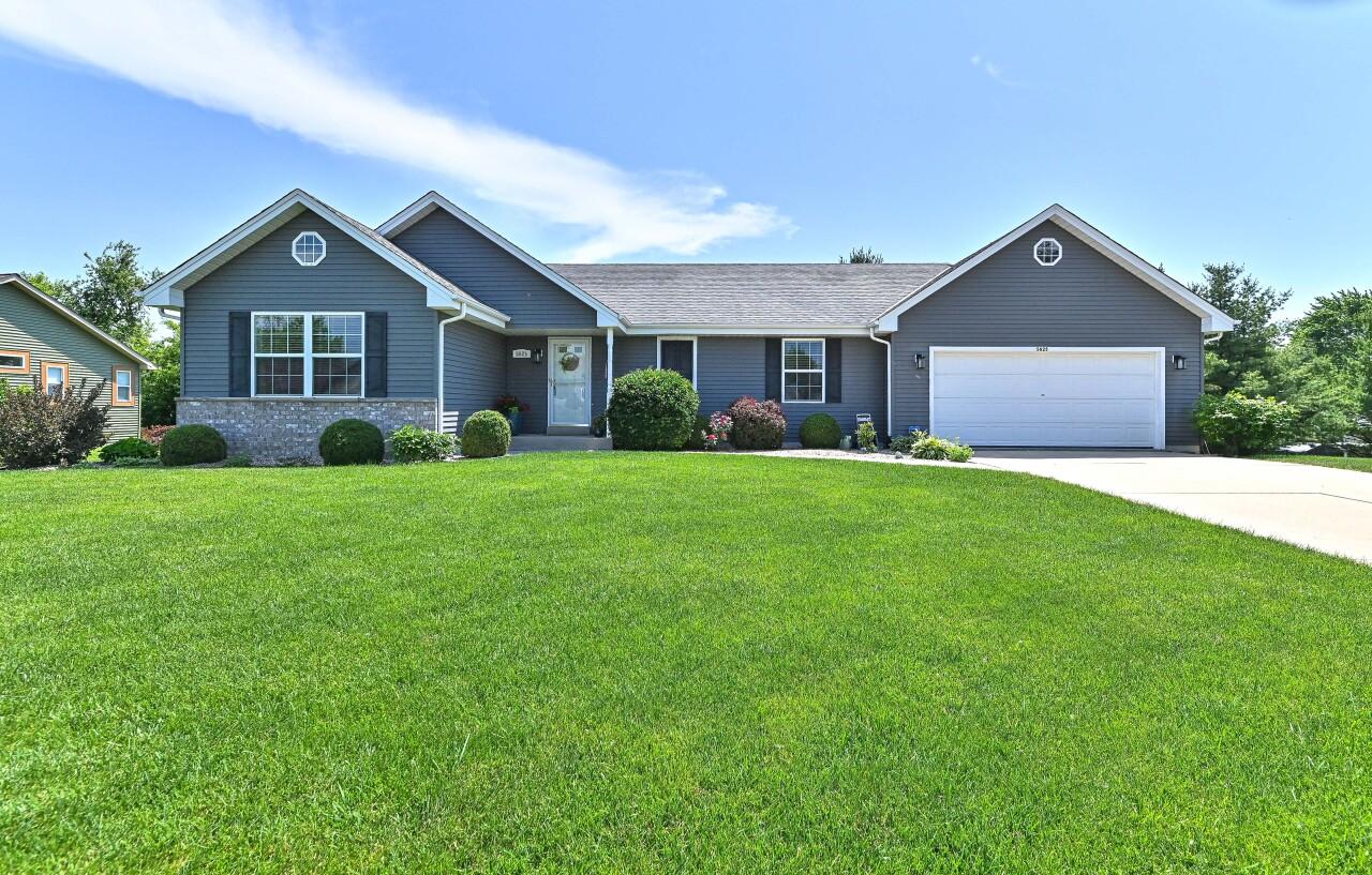 5625 Eagle Point, Caledonia, WI 53406