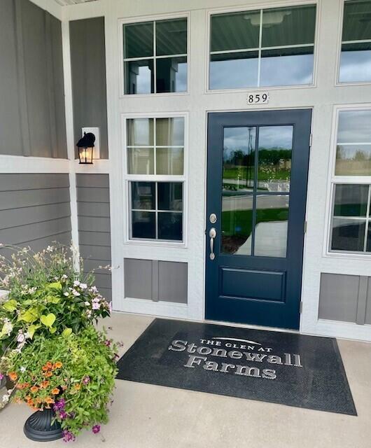 847 N Verona Cir #8, Grafton, WI 53024