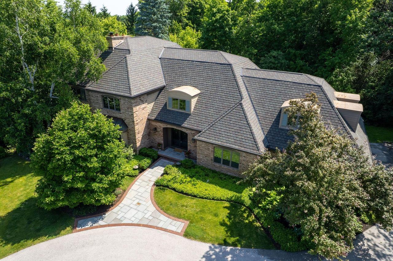 13835 Stonefield Ct, Elm Grove, WI 53122