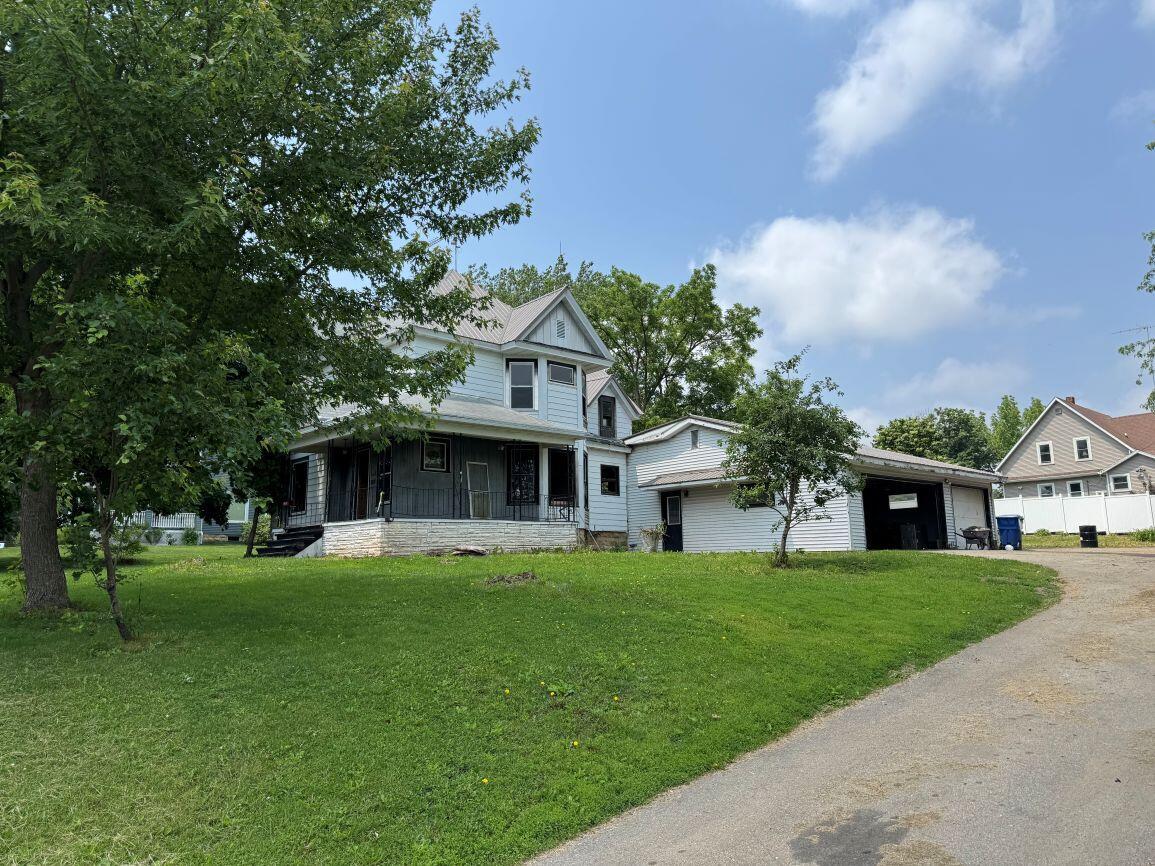 302 W State St, Westby, WI 54667