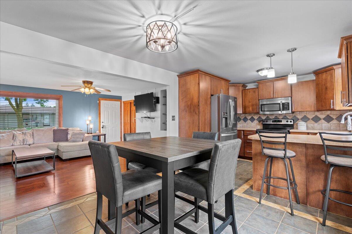 1918 Wilson Ave, Sheboygan, WI 53081