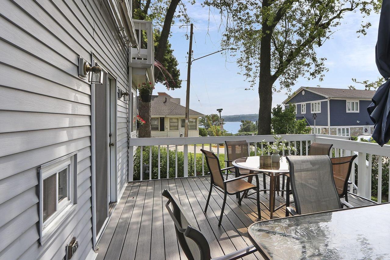 170 Big Foot St, Fontana, WI 53125