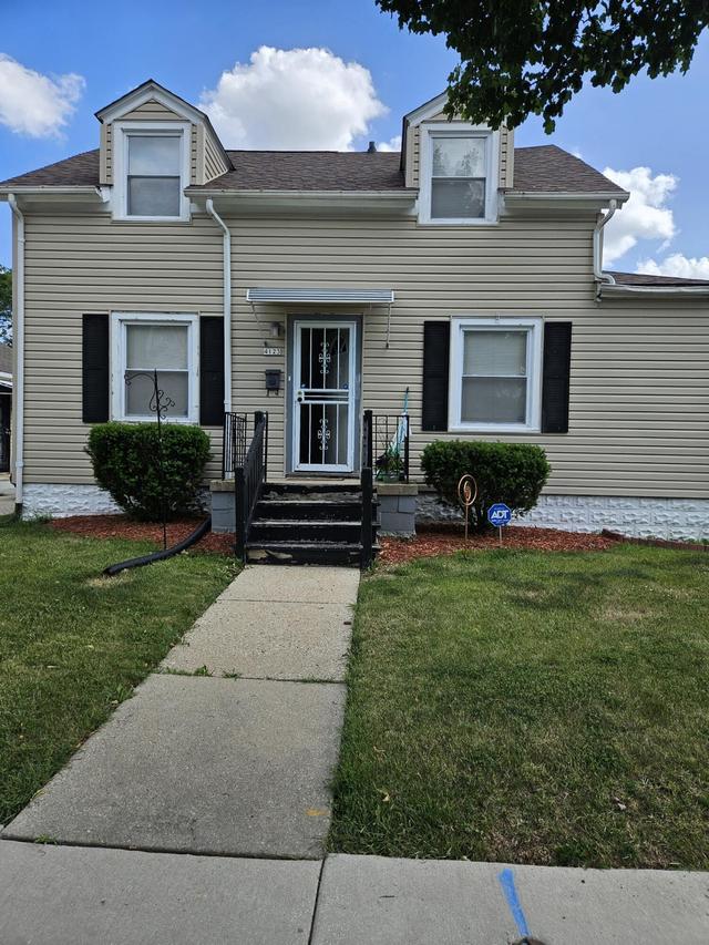 4123 W Fairmount Ave, Milwaukee, WI 53209