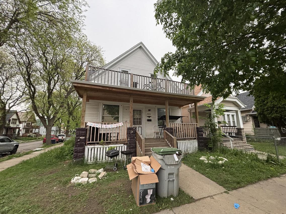 2432 W Concordia Ave, Milwaukee, WI 53206