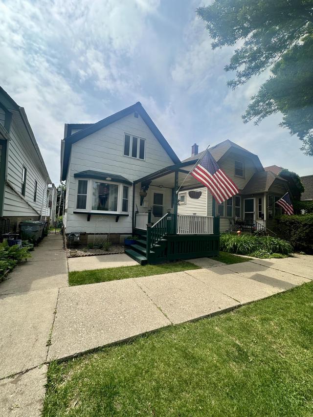 2467 N Bartlett Ave #2467 A, Milwaukee, WI 53211