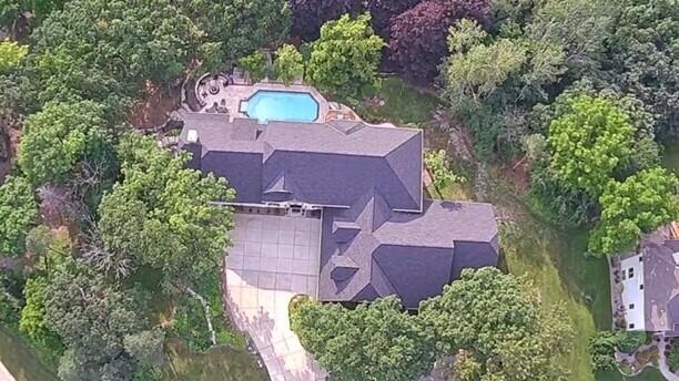 205 Kummrow Ct, Wales, WI 53183