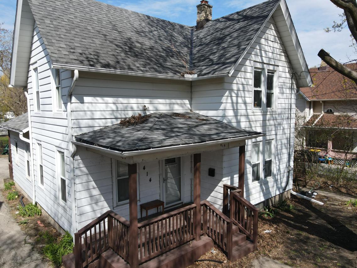 414 Barney St #418, Waukesha, WI 53186
