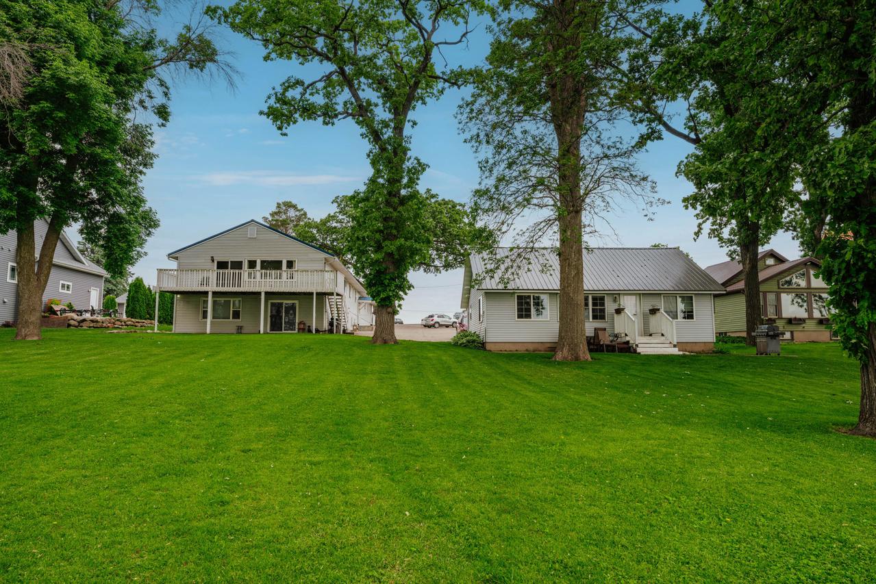 W10605 Blackhawk Trl #W10607, Fox Lake, WI 53933