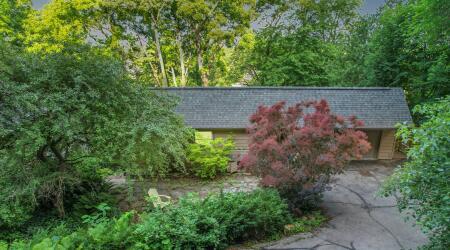 128 29th St, La Crosse, WI 54601