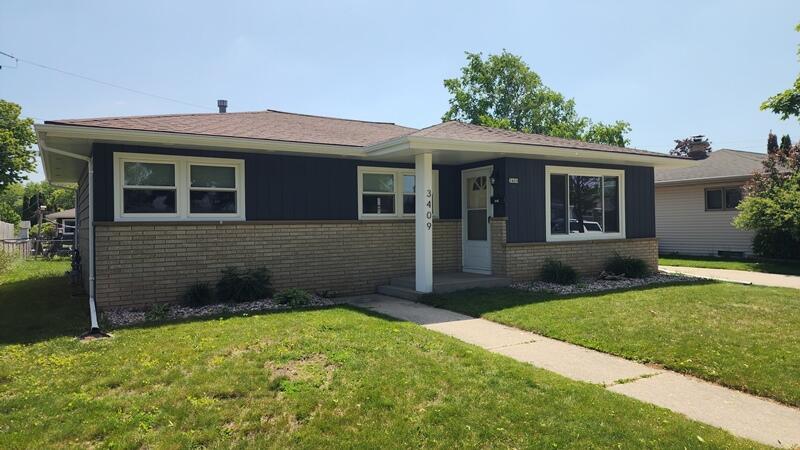 3409 S 10th Pl, Sheboygan, WI 53081