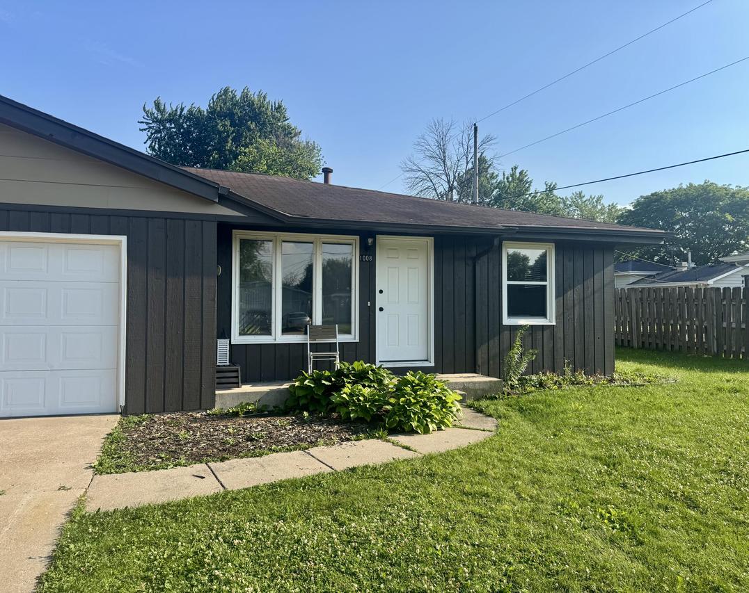 1008 Byrd Ave, Neenah, WI 54956