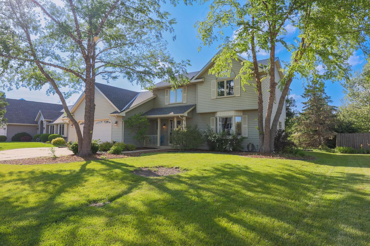 6100 Regency Hills, Mount Pleasant, WI 53406
