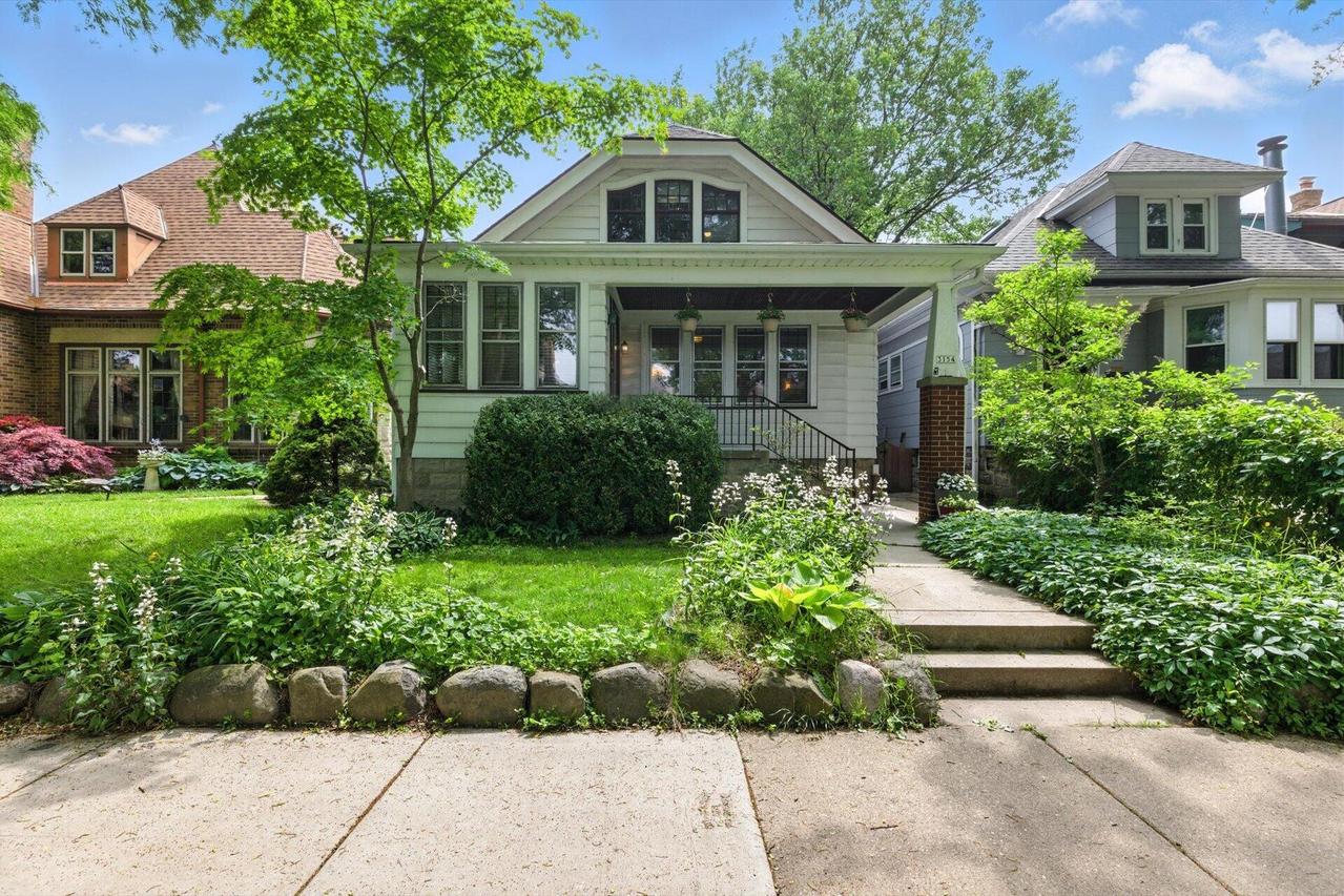 3154 S Pine Ave, Milwaukee, WI 53207