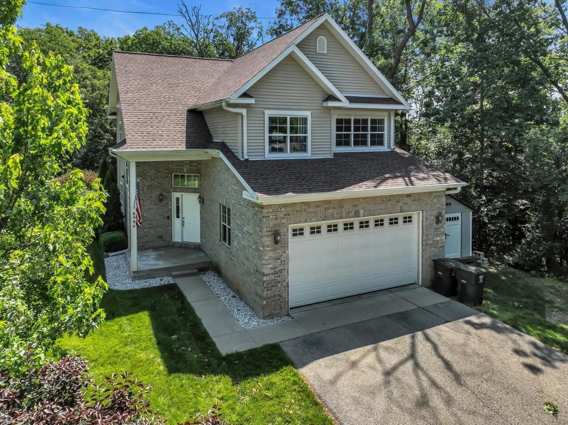N8986 Swift Lake, Troy, WI 53120