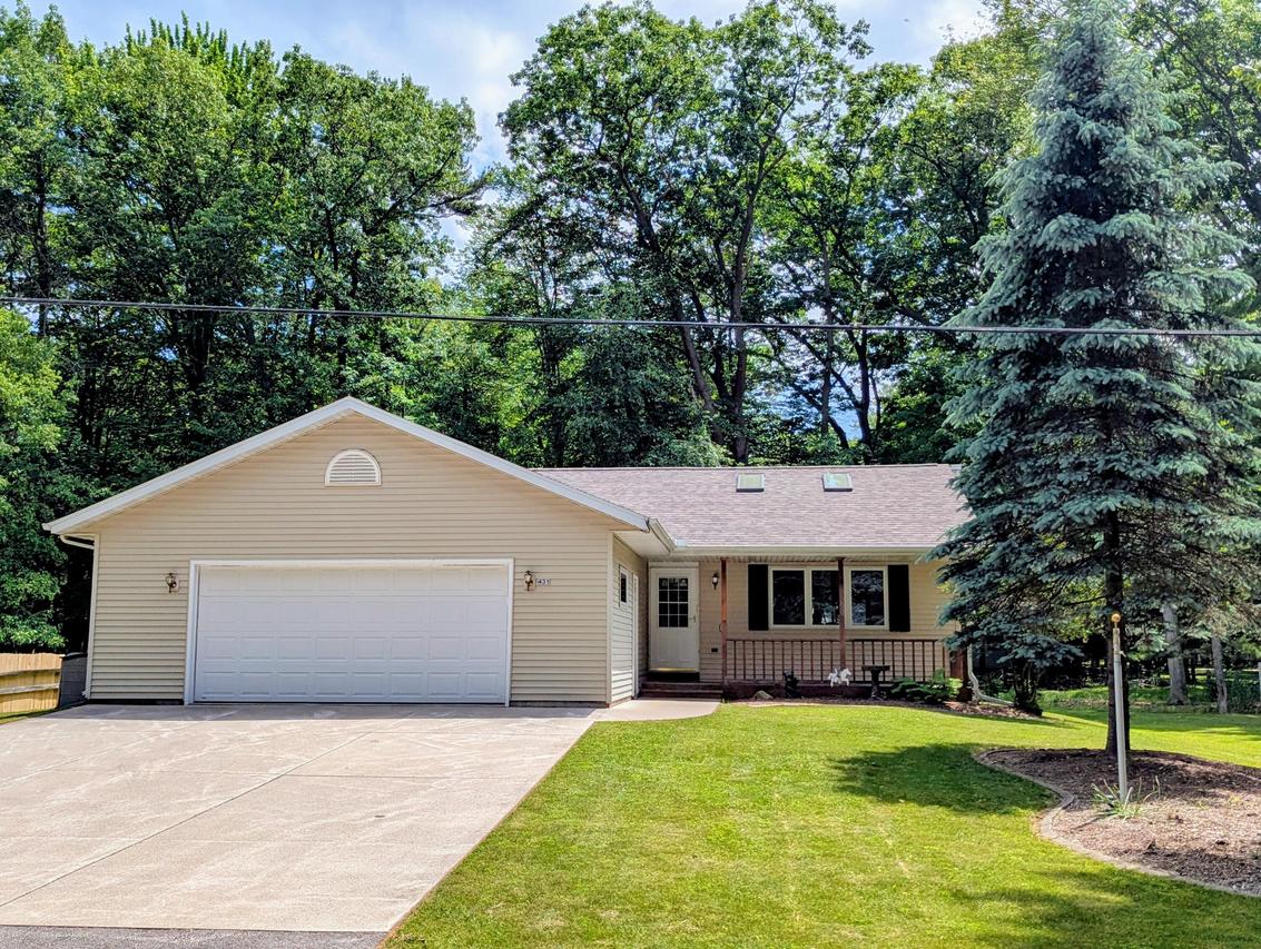 431 Juniper Dr, Wilson, WI 53081