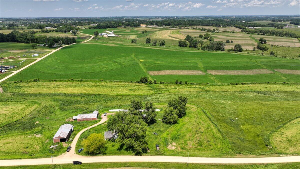 E7746 S Brookville Rd, Franklin, WI 54665