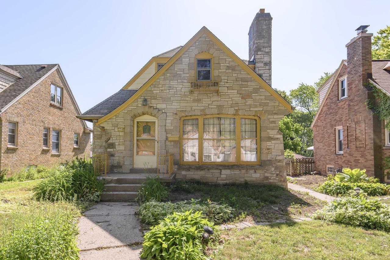 3940 N 64th St, Milwaukee, WI 53216