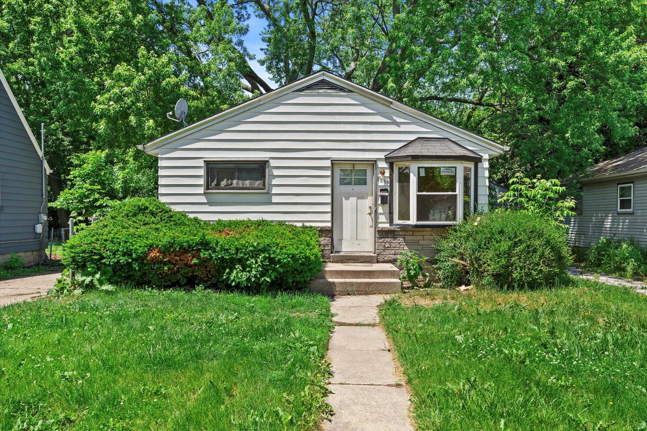 5369 N 66th St, Milwaukee, WI 53218