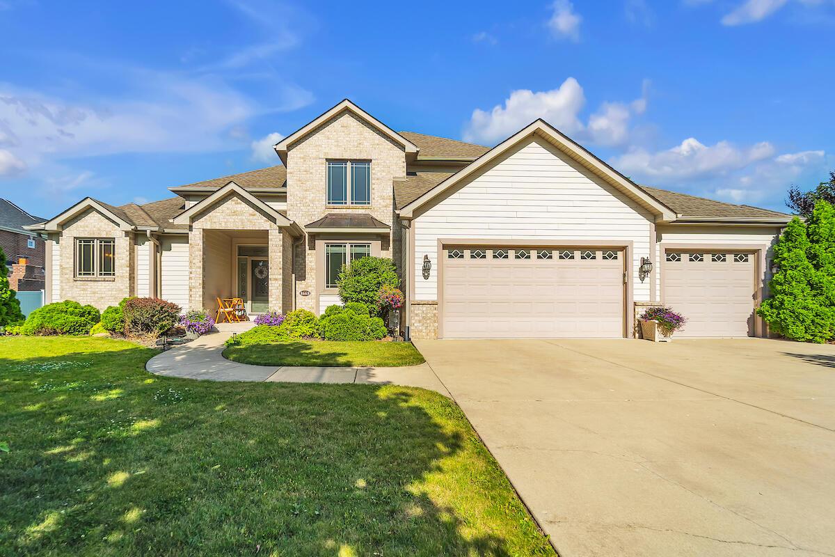 8668 47th Ave, Pleasant Prairie, WI 53142