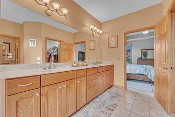 8668 47th Ave, Pleasant Prairie, WI 53142