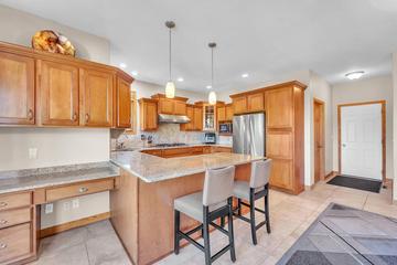 8668 47th Ave, Pleasant Prairie, WI 53142