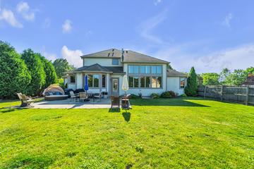 8668 47th Ave, Pleasant Prairie, WI 53142