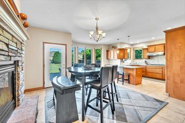8668 47th Ave, Pleasant Prairie, WI 53142