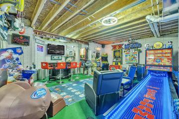 8668 47th Ave, Pleasant Prairie, WI 53142