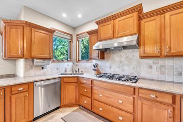 8668 47th Ave, Pleasant Prairie, WI 53142