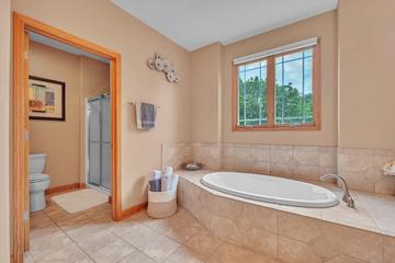 8668 47th Ave, Pleasant Prairie, WI 53142