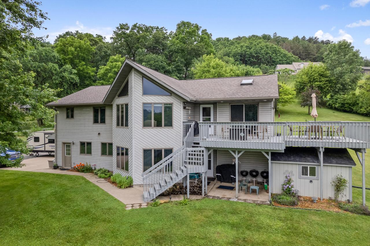 251 Valley View Estates, Coon Valley, WI 54623