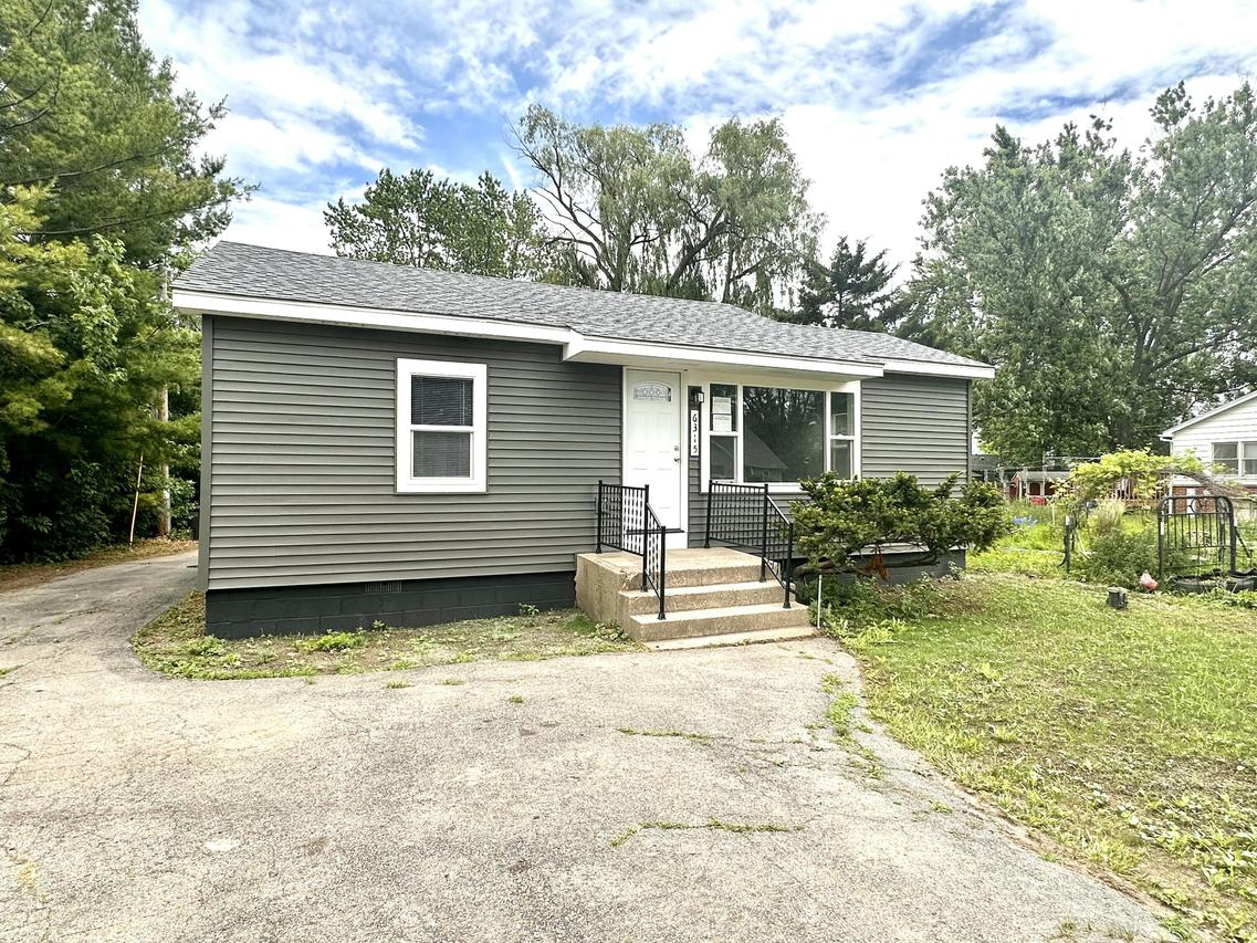 6315 245th Ave, Paddock Lake, WI 53168