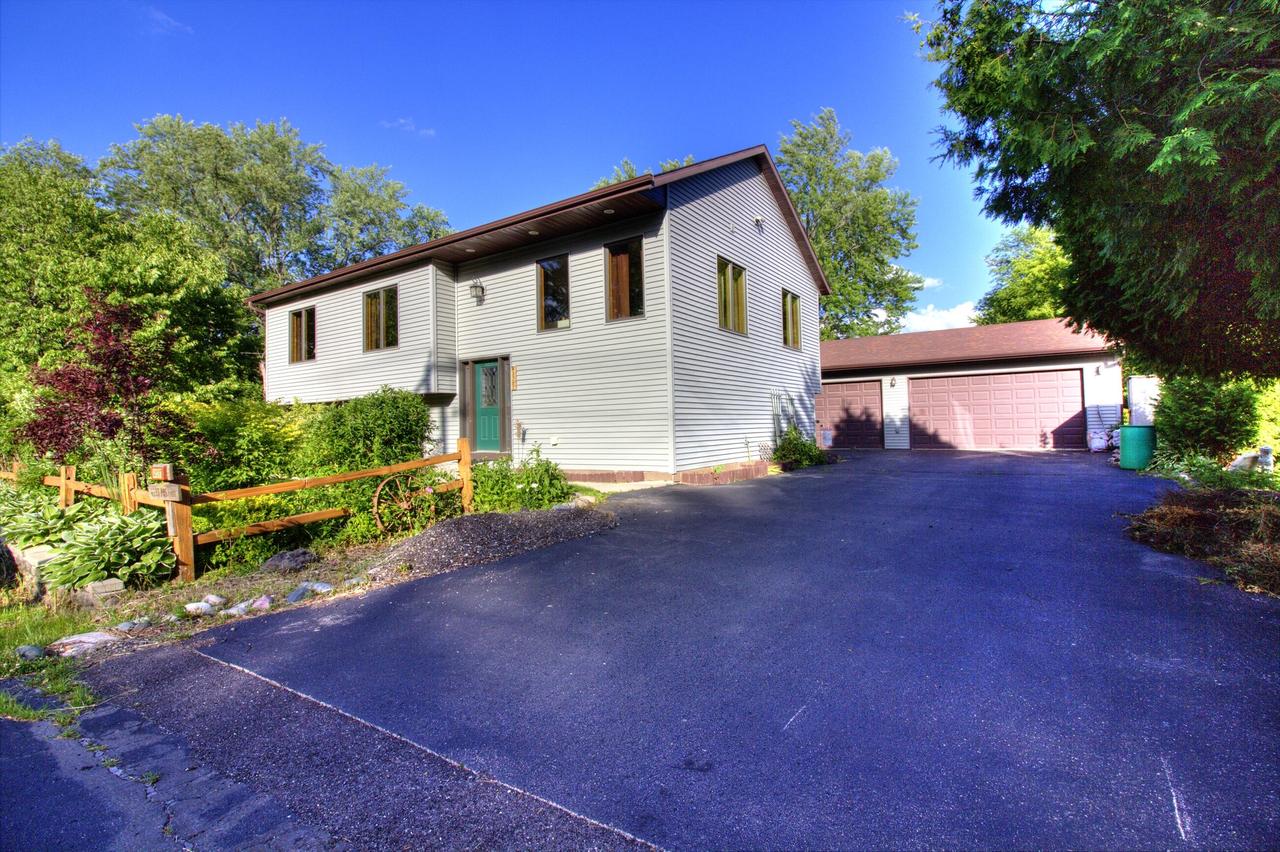 W1387 W Post Rd, Bloomfield, WI 53128