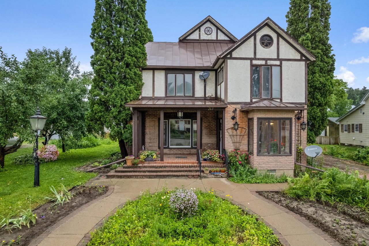 213 S Water St, Norwalk, WI 54648