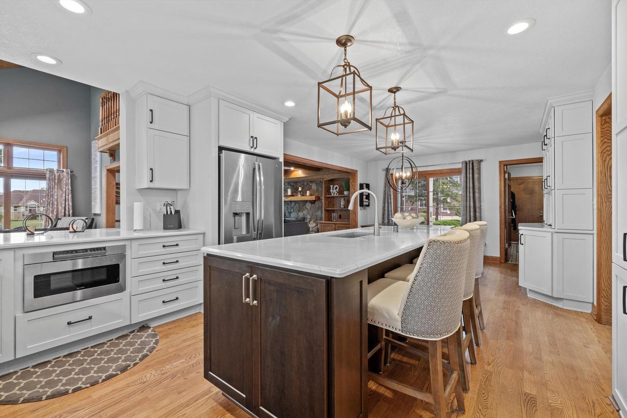 9079 W Kensington Way, Franklin, WI 53132