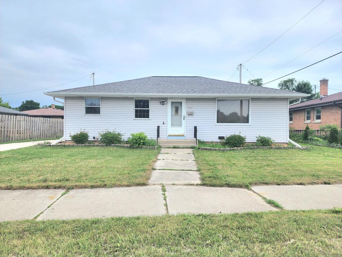 2518 Main Ave, Sheboygan, WI 53083