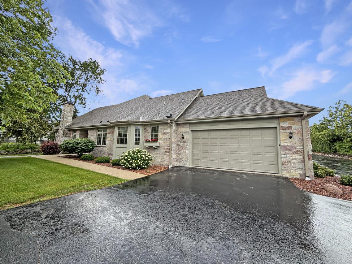 15231 Watertown Plank Rd, Elm Grove, WI 53122