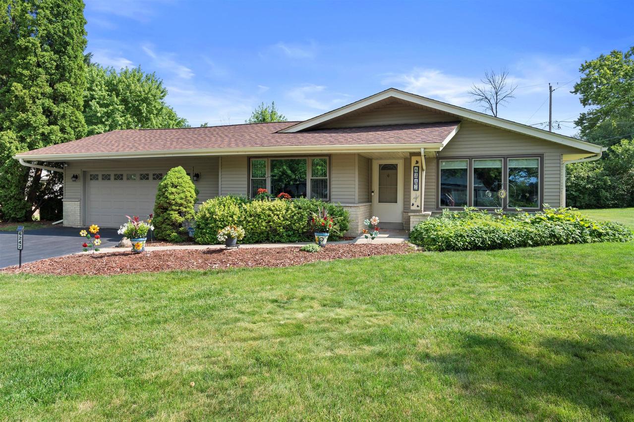 6247 W Glenbrook Rd, Brown Deer, WI 53223