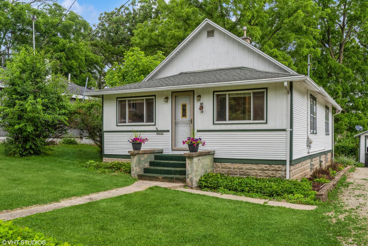 W3632 Oakrest Ave, Linn, WI 53147