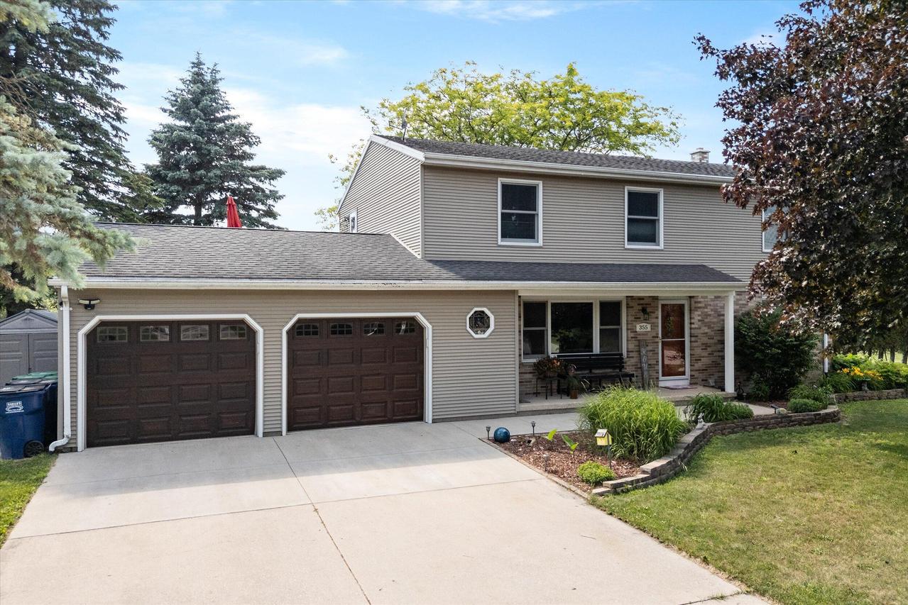 355 S Milwaukee St, Fredonia, WI 53021