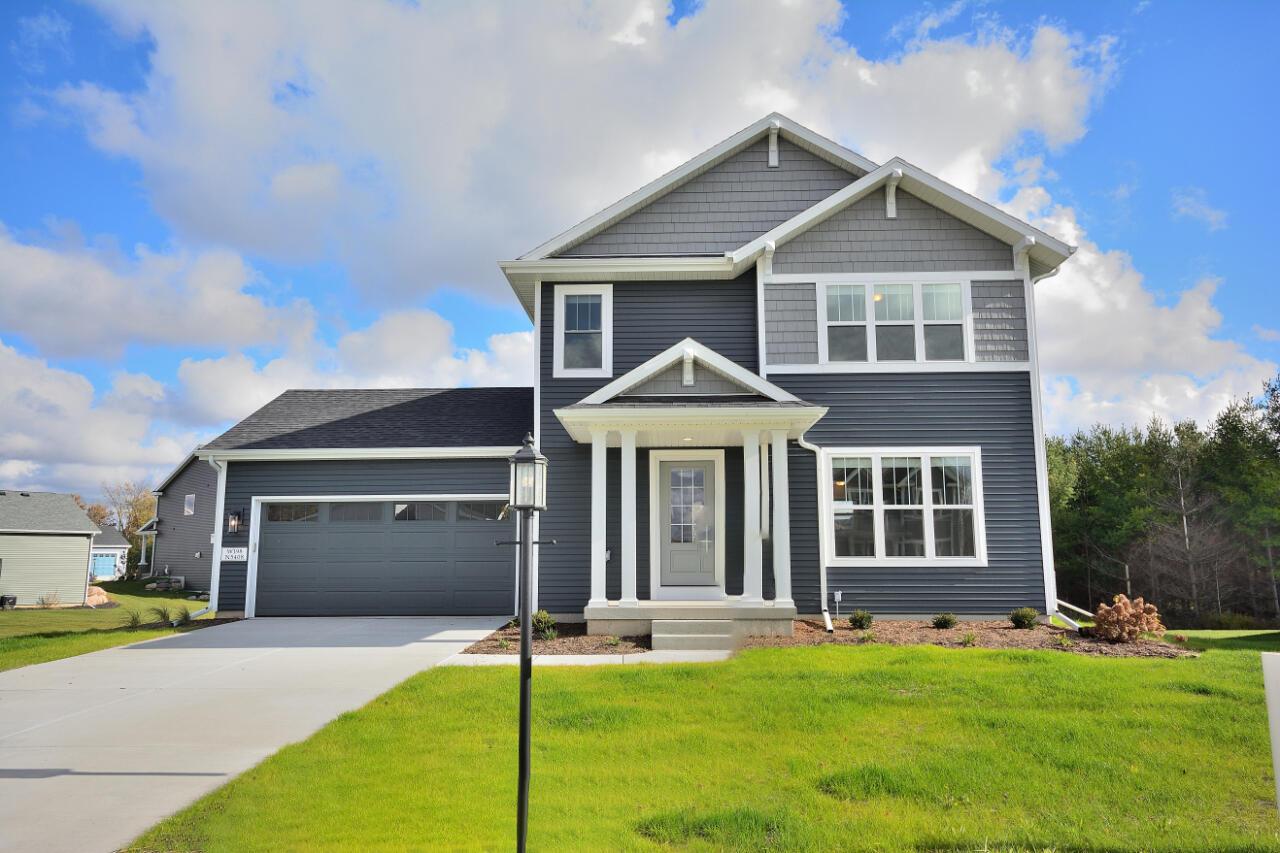 W198N5408 Boxwood Blvd, Menomonee Falls, WI 53051