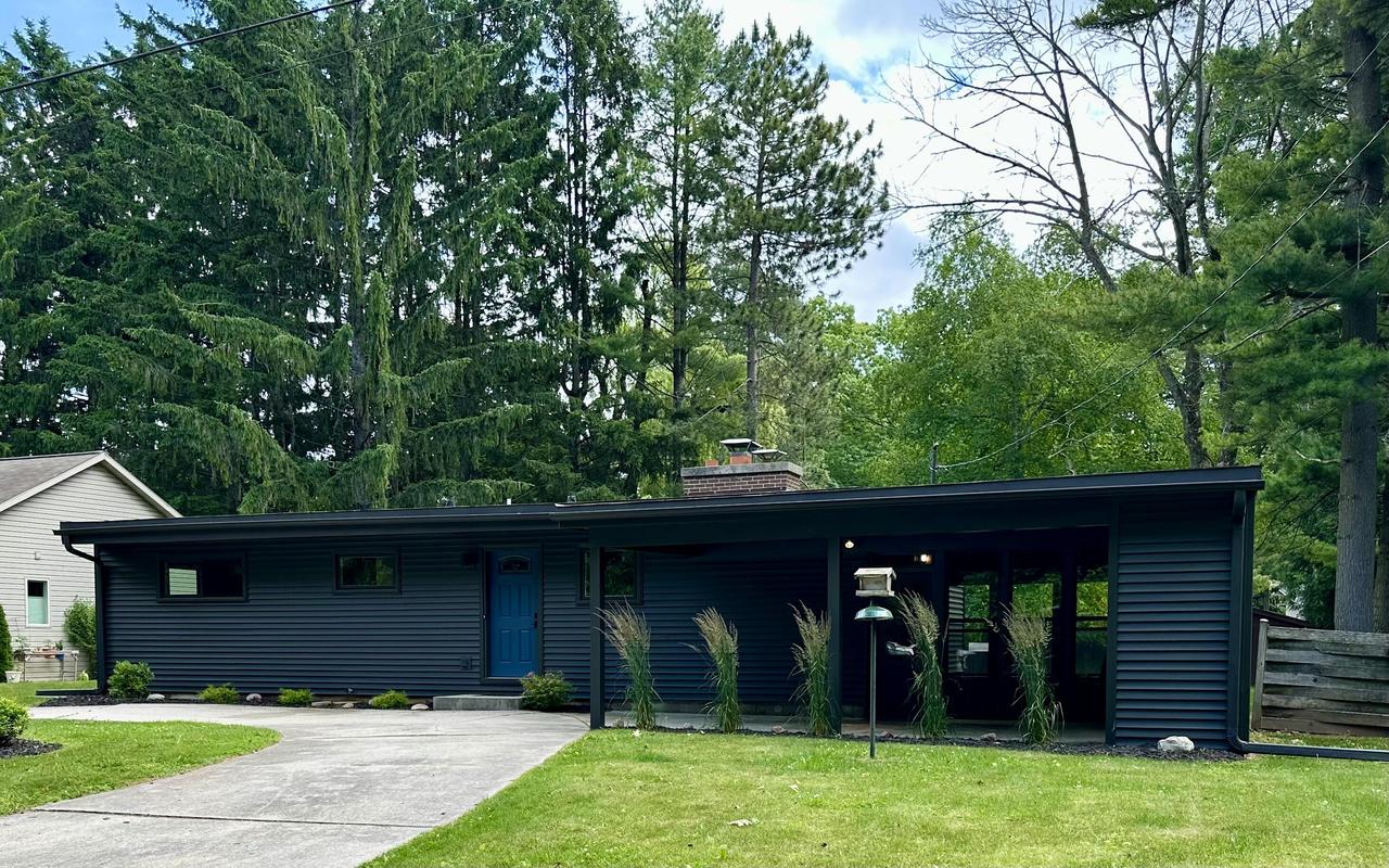 5107 S 9th St, Wilson, WI 53081